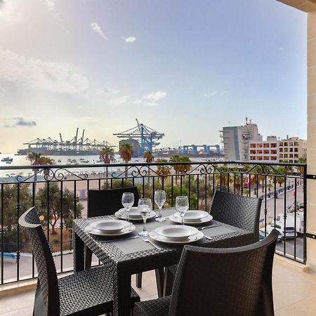 Luxurious Duplex Seafront Apt W Amazing Sea Views Birżebbuġa エクステリア 写真